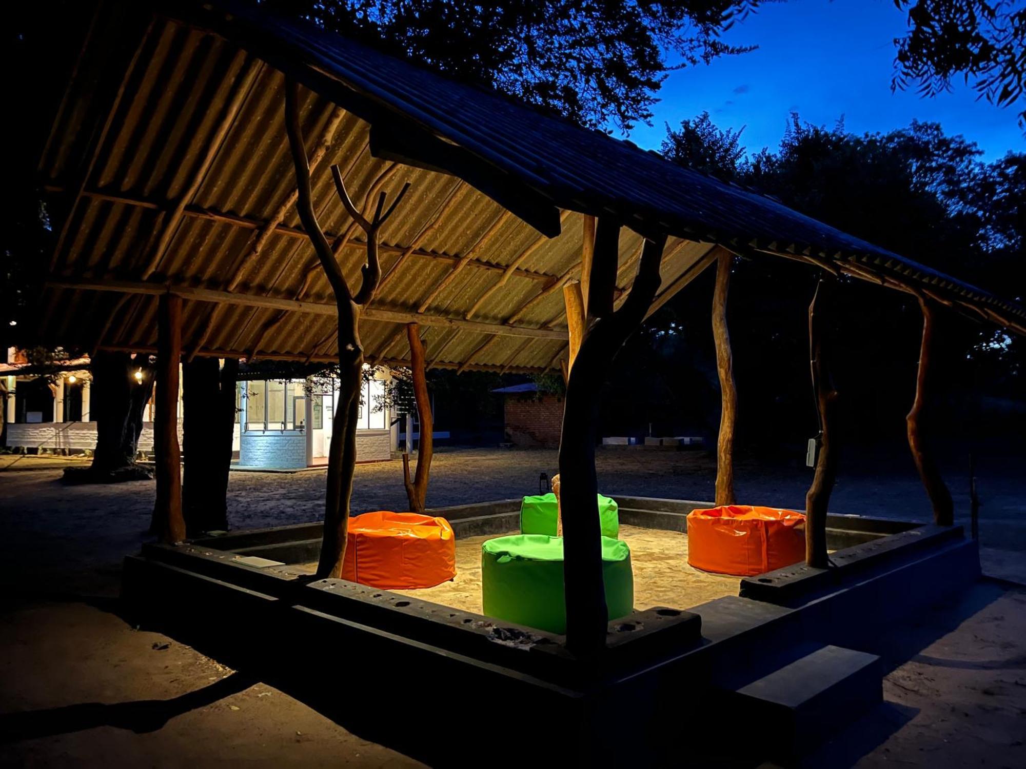 Funky Leopard Safari Lodge Bordering Yala National Park กตรคาม ภายนอก รูปภาพ