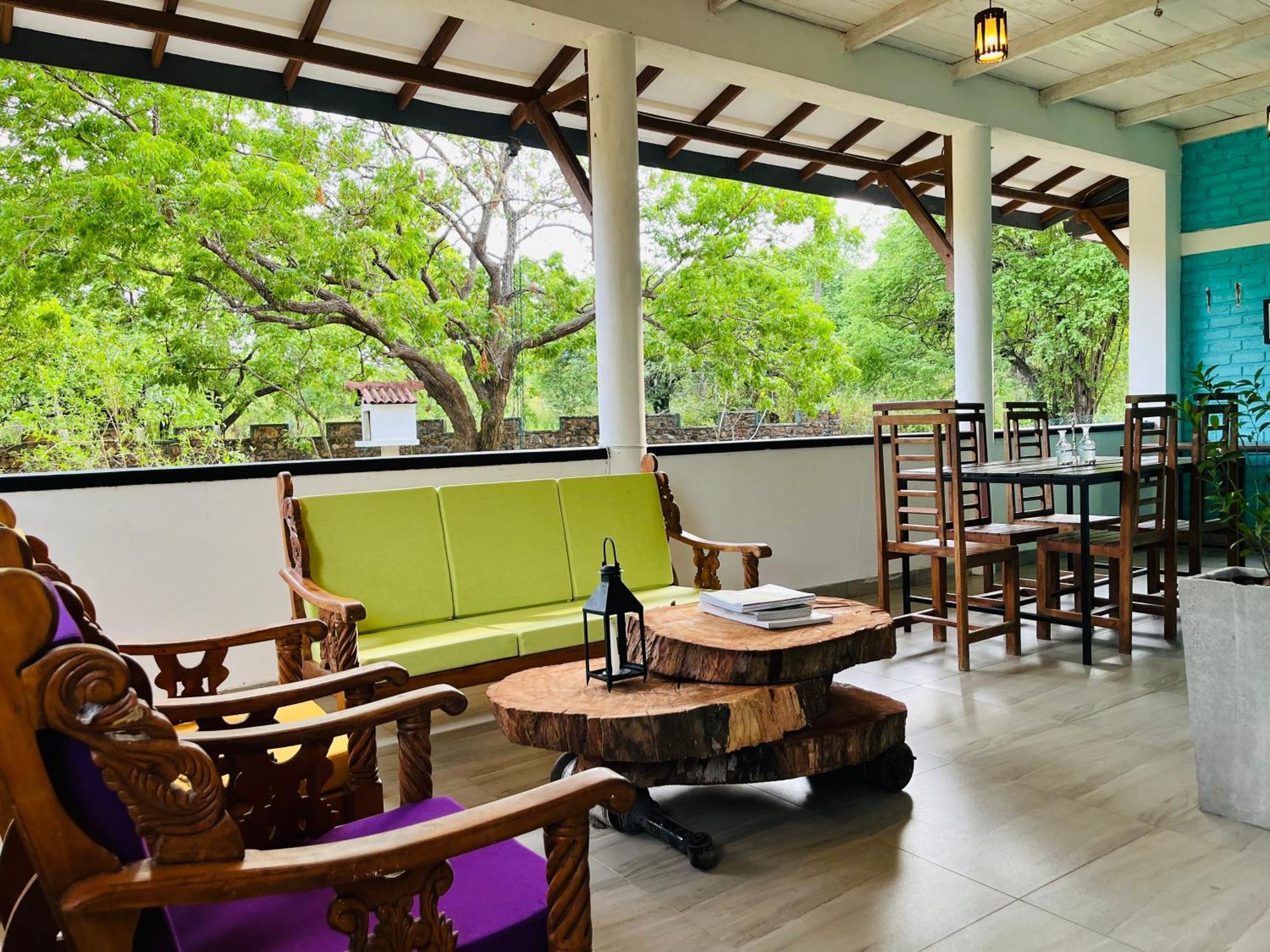 Funky Leopard Safari Lodge Bordering Yala National Park กตรคาม ภายนอก รูปภาพ